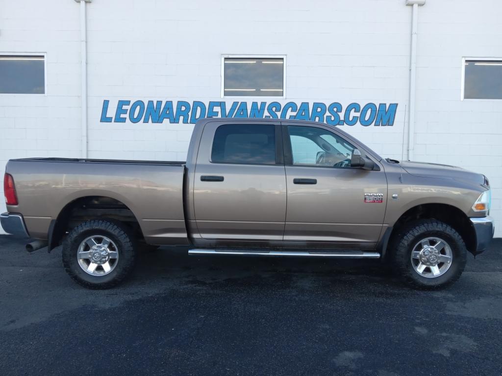 photo of 2010 Dodge Ram 3500 Laramie Crew Cab LWB 4WD